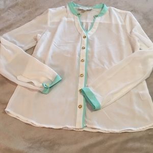 White and mint top